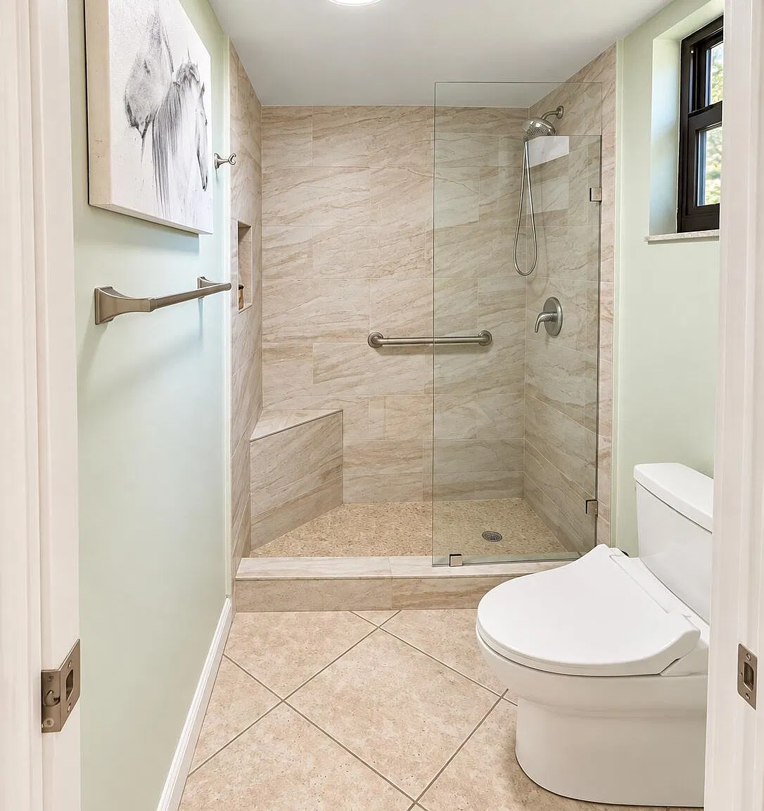 1 bed, 1.0 bath, 900 sqft, $5,000 — Photo 4