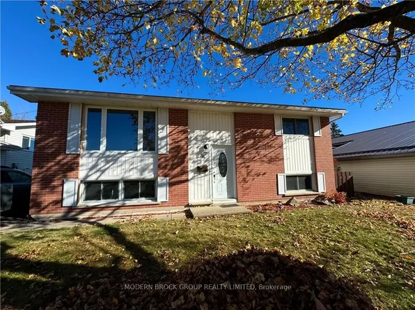 784 Comstock Cres, Brockville, ON K6V 6E1