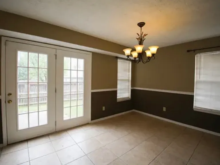 1034 Walesworth Dr — Photo 6