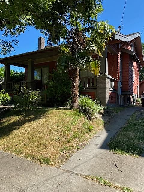 Street view, apartment entry up driveway