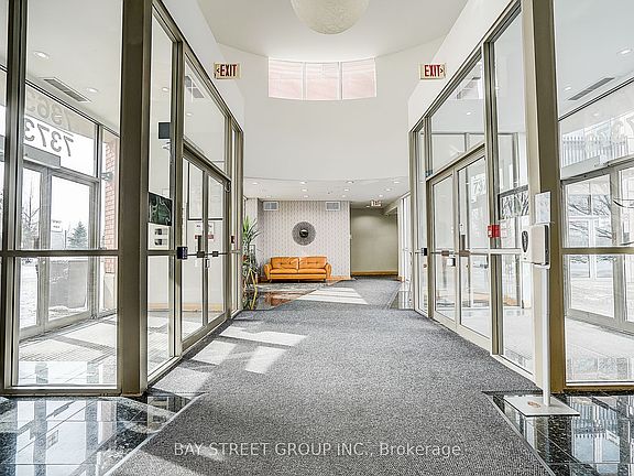 4th image of 7373 Kennedy Rd #Penthouse 05