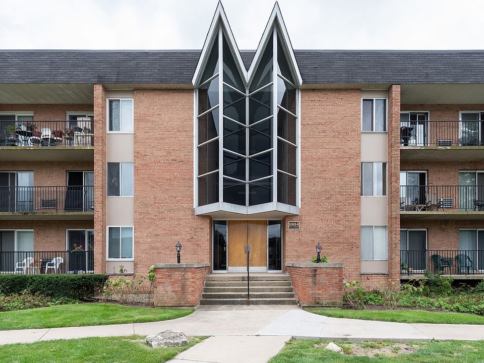 1st image of 1004 N Mill St #5-311