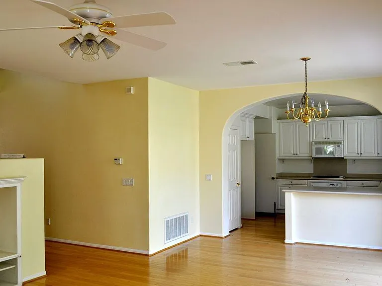 11542 Trailbrook Ln — Photo 11