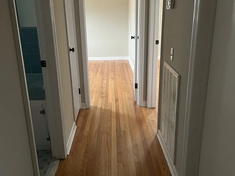 5705 Creighton St — Photo 7