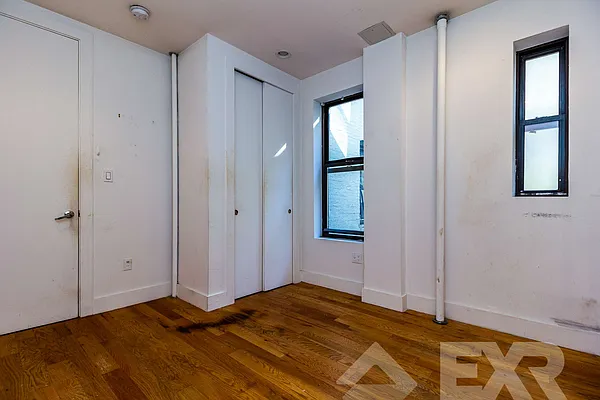 Rented by EXR | media 6