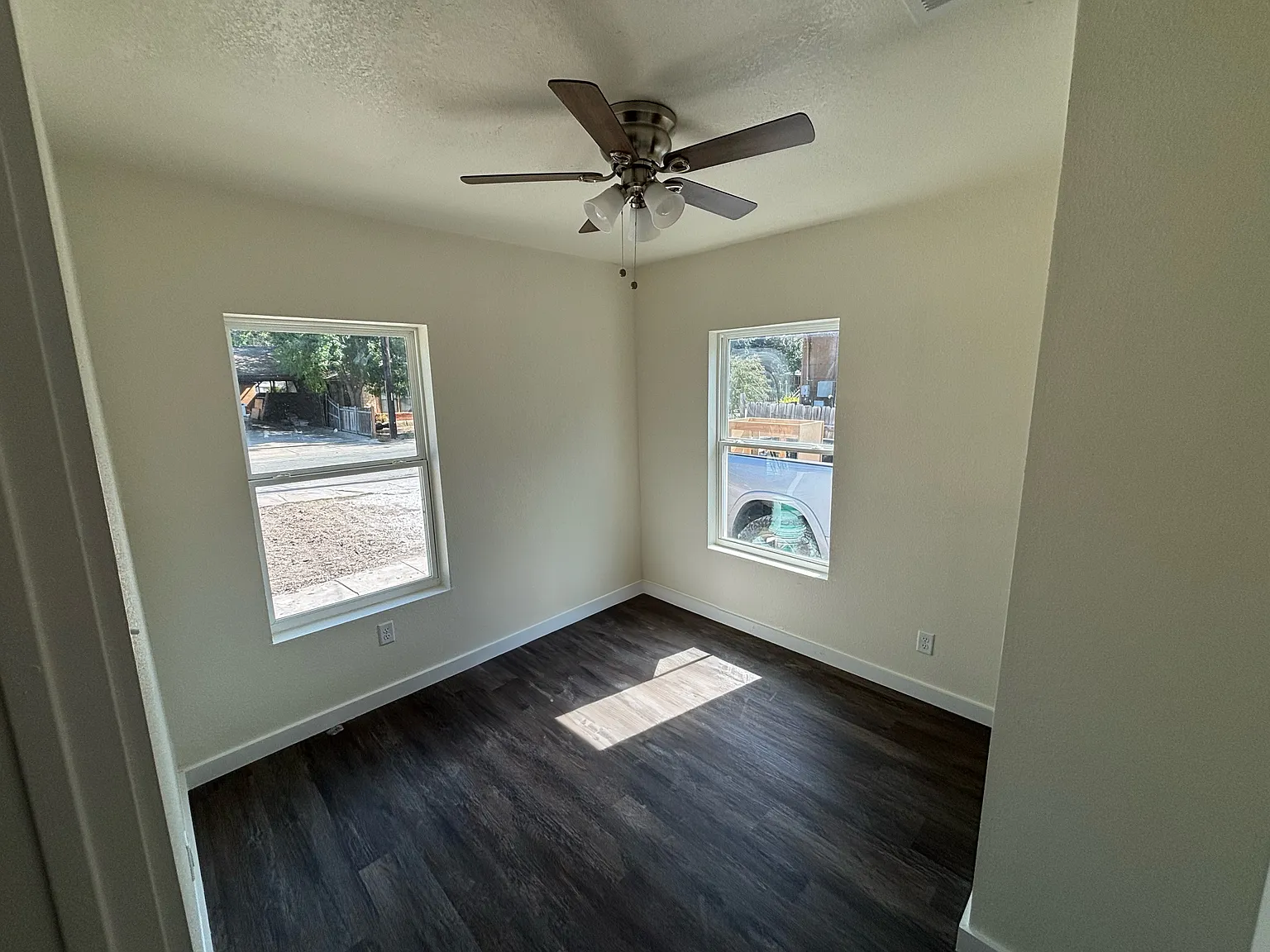 2 bed, 870 sqft, $1,250 — Photo 3