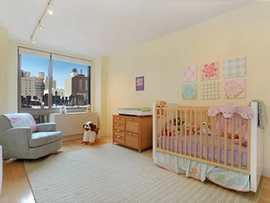 Sold by Corcoran | media 14