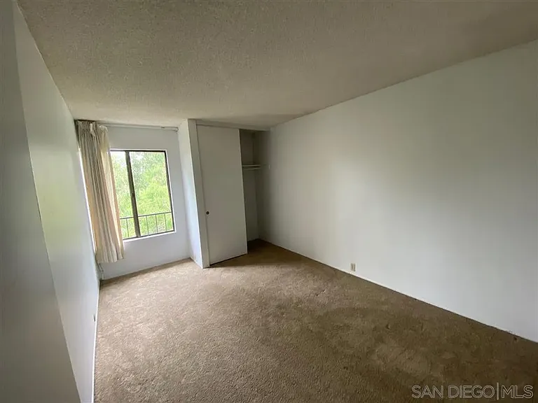 4354 Vision Dr — Photo 12