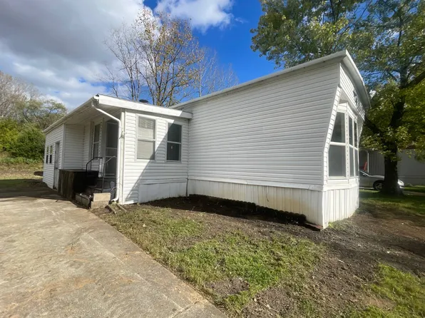 3526 Dallas Dr, New Carlisle, OH 45344