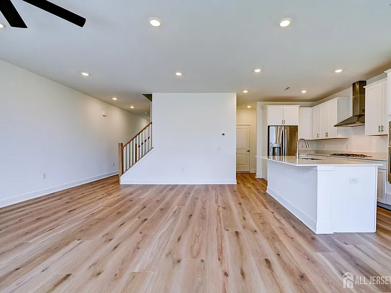 13 Griffin Ln — Photo 15