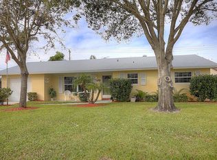 17 Windsor Rd W, Jupiter, FL 33469