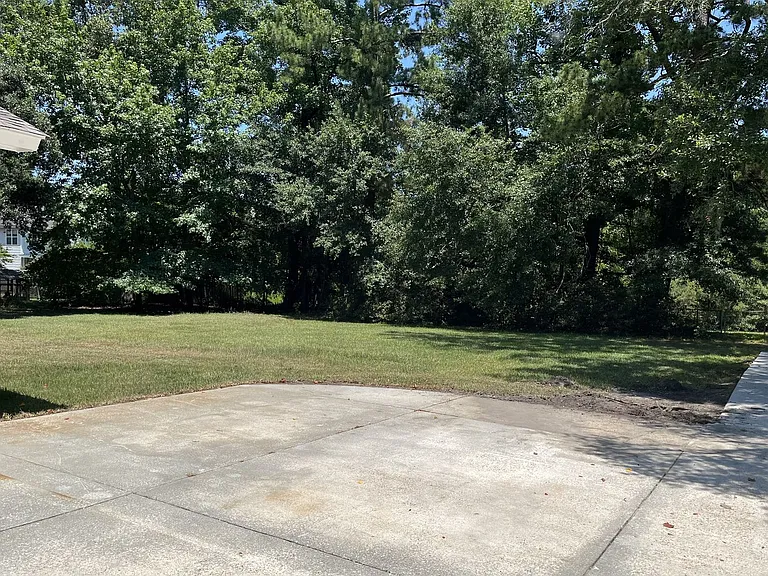 2045 Lake Ave — Photo 42