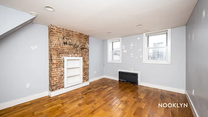 Rented by Nooklyn NYC LLC | media 2
