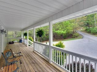 370 Heights Ln, Clayton, GA 30525