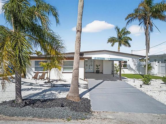 3rd image of 16111 5th St E