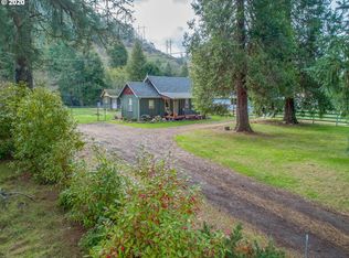 1679 Buckhorn Rd, Roseburg, OR 97470