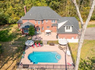 126 Cooke Rd, Wallingford, CT 06492