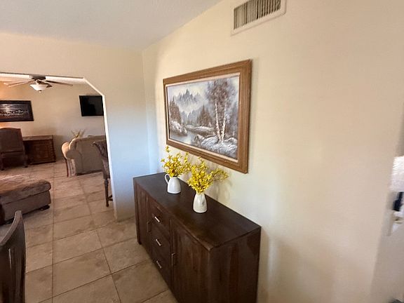 3rd image of 1163 E Manor Dr
