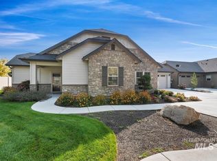 4040 E Silverking Ln, Meridian, ID 83642