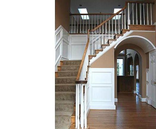 3rd image of 1301 Daviswood Dr