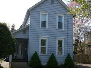 566 Elma St, Akron, OH 44310