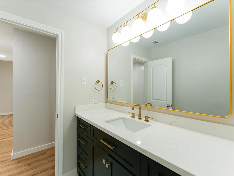 6119 S Braeswood Blvd — Photo 26
