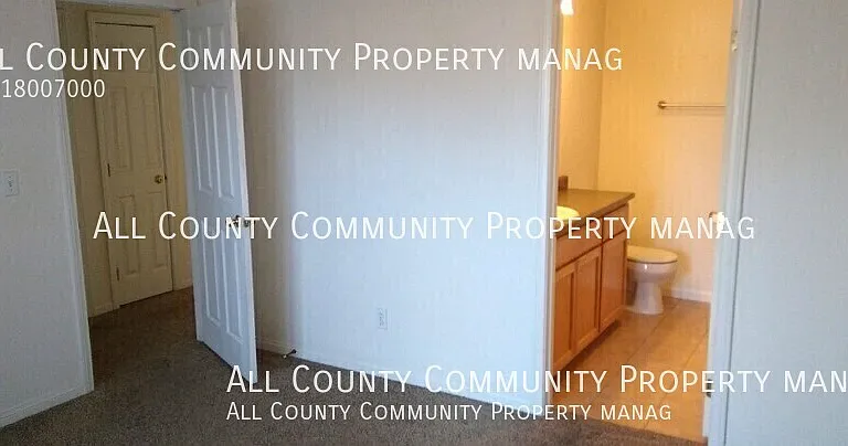 6589 Mission Ave — Photo 27