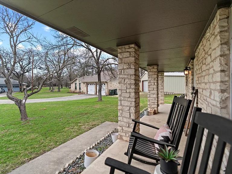 3702 Del Rio Ct — Photo 27