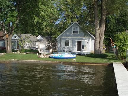 3rd image of 11884 Algonquin Dr