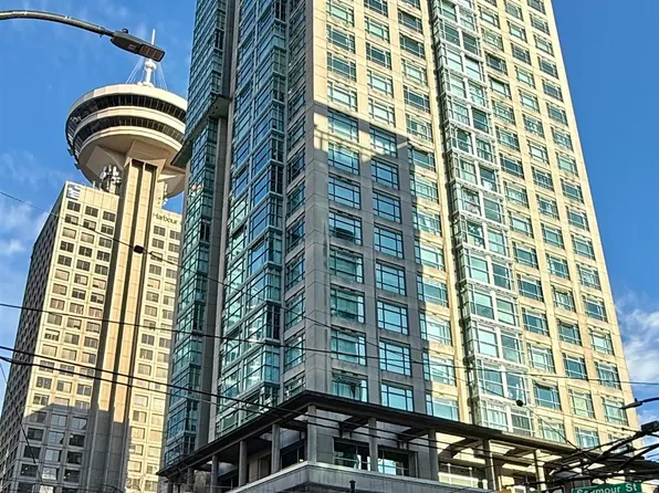 438 Seymour St #1701, Vancouver, BC V6B 6H4