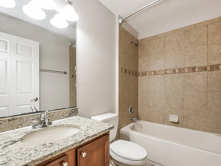 348 Ashton Woods Ln — Photo 15