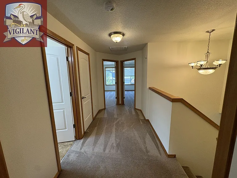 1614 N Falcon Dr — Photo 27