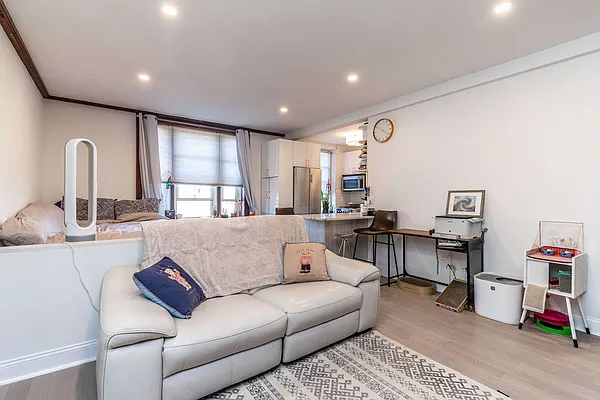 Sold by Keller Williams Realty Landmark | media 2
