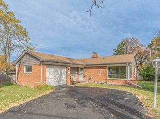 837 Waukegan Rd, Northbrook, IL 60062