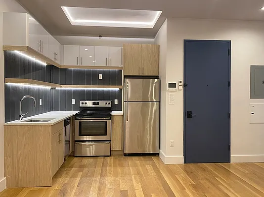 Rented by Hagstrom Management Inc | media 1