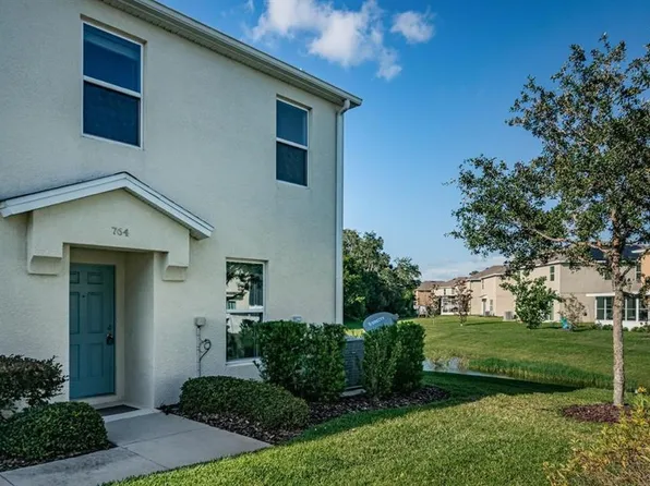 764 Ashentree Dr, Plant City, FL 33563