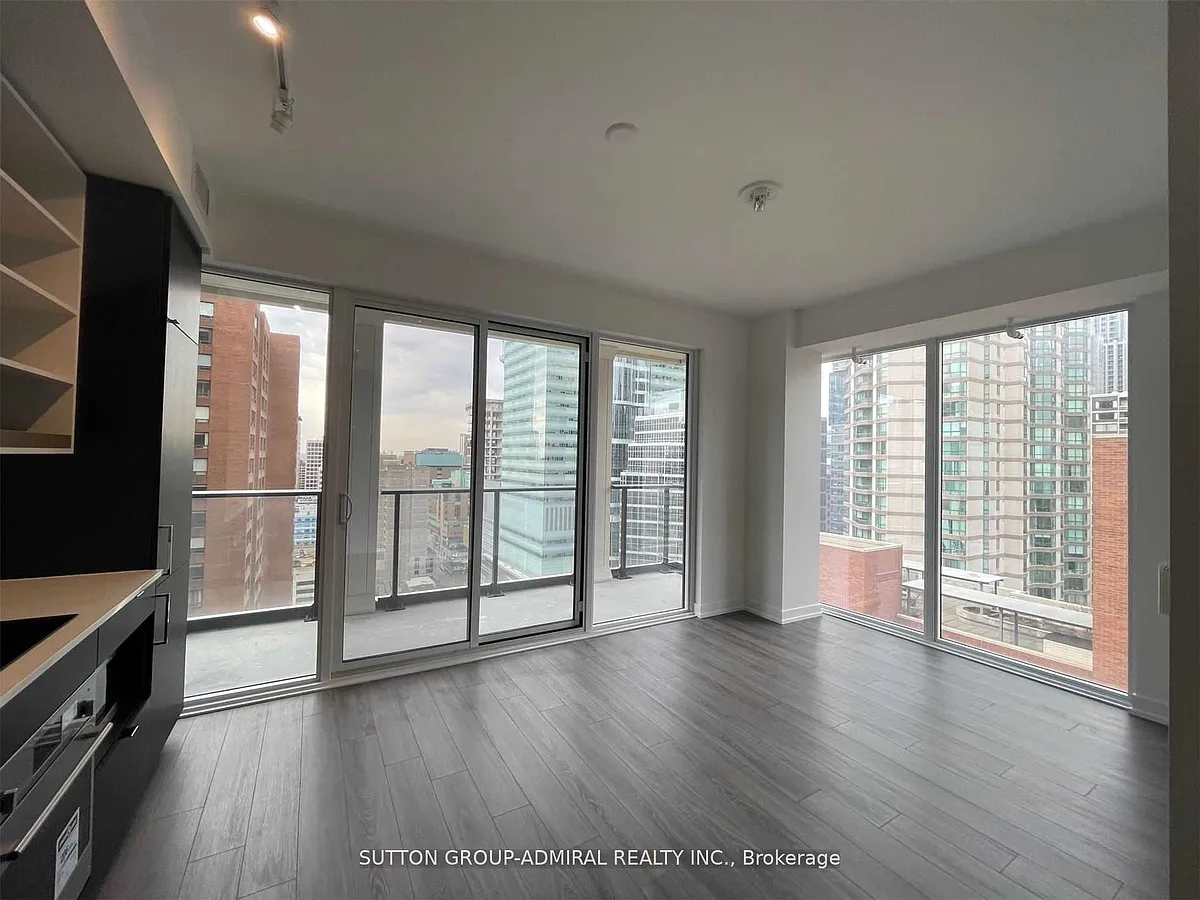 Building Photo - 20 Edward St #1615