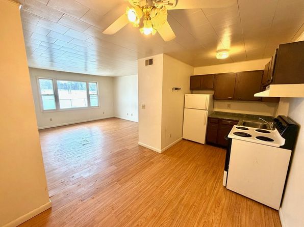 202 W Commercial St #C5