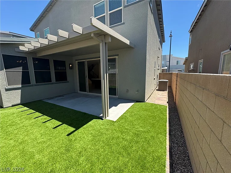 3262 Fountaintree Ave — Photo 21
