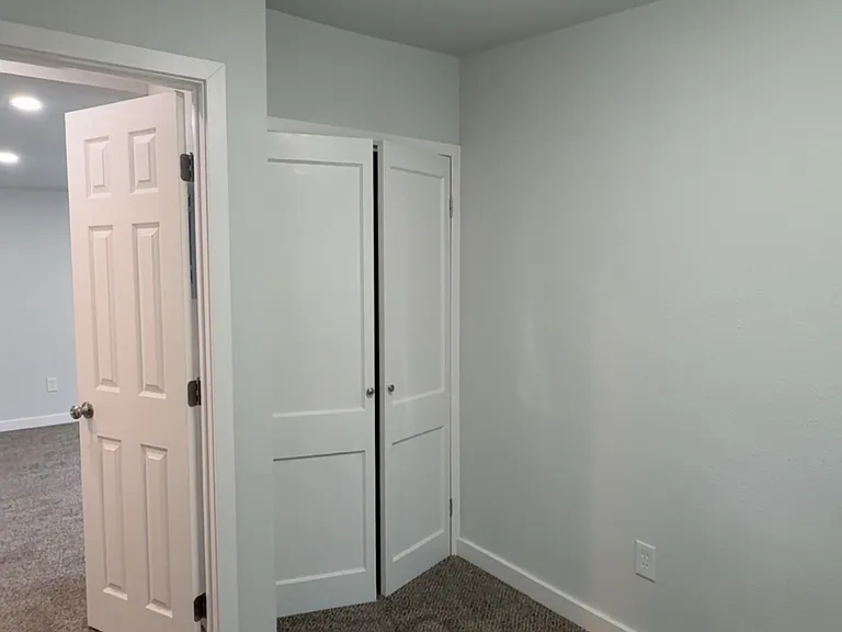 1095 Salmon Ave #1 — Photo 7
