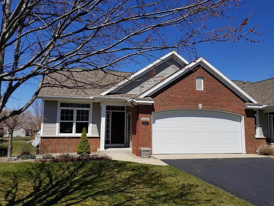 1st image of 6035 Woodcrest Ct