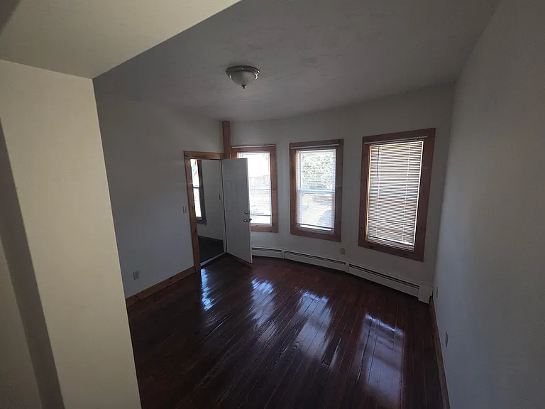 146 Arnold St #2 — Photo 14