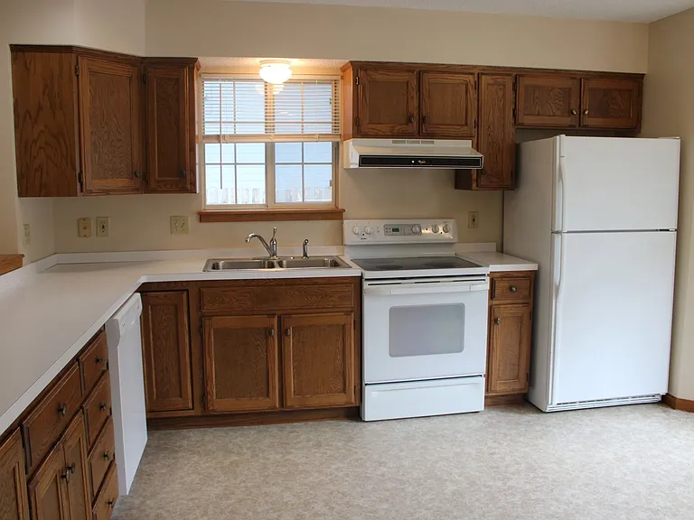 2624 Georgetown Pl — Photo 3