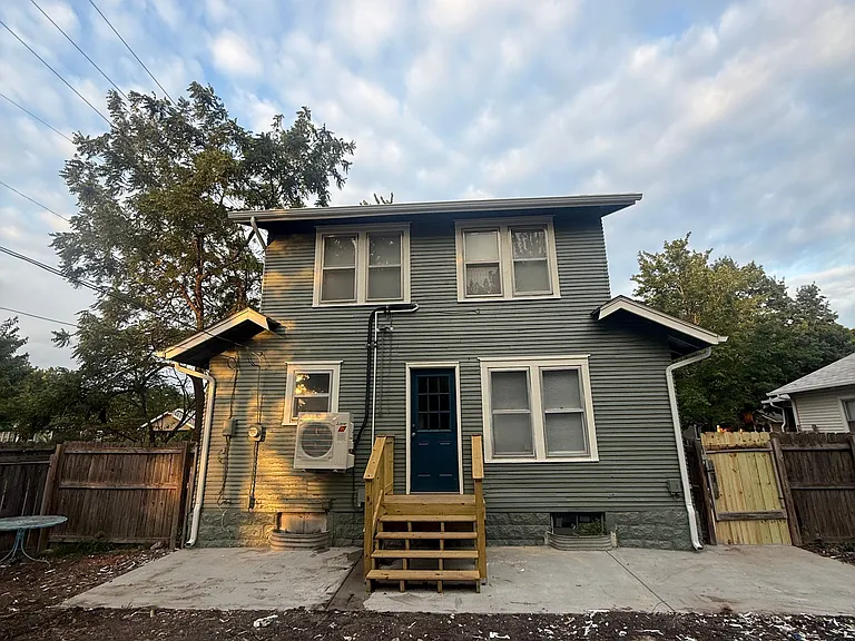 701 S Spruce St — Photo 4