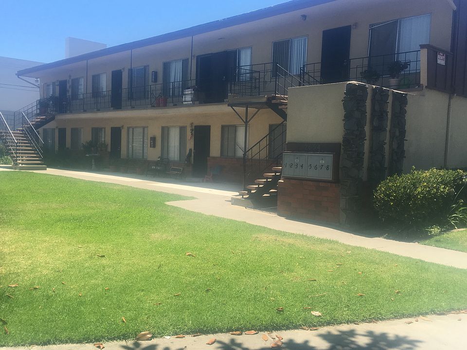 2nd image of 2654 W Porter Ave APT 6