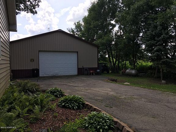 3rd image of 87769 235th St