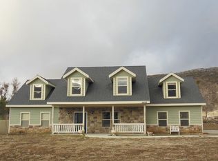 18100 Arosa Rd, Tehachapi, CA 93561