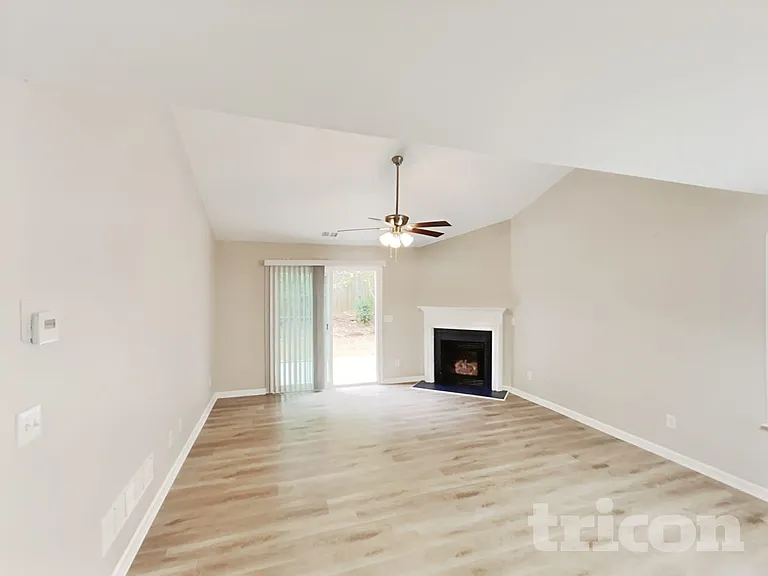 2550 Gatewater Ct — Photo 2