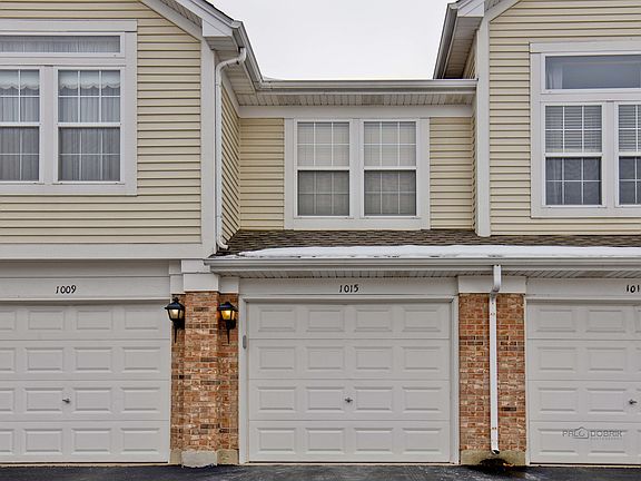 3rd image of 1015 Huntington Dr #1015