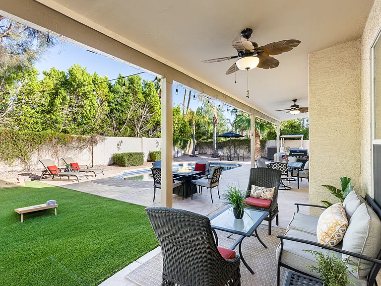 Spacious back patio!
